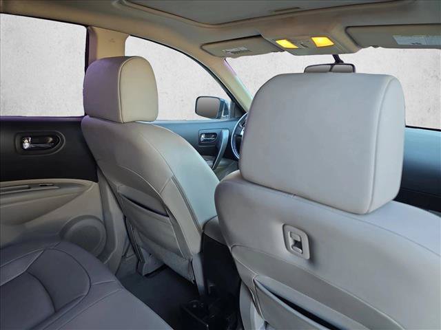 Used 2013 Nissan Rogue SL FWD image 22