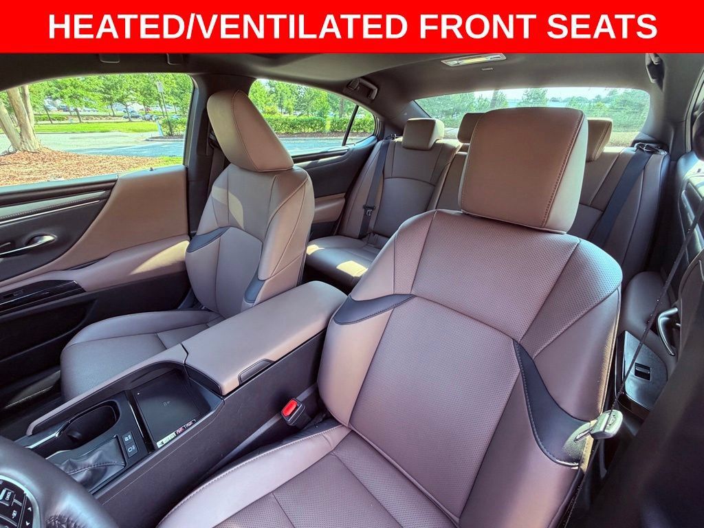 Certified 2025 Lexus ES 300h w/ Premium Package FWD image 13