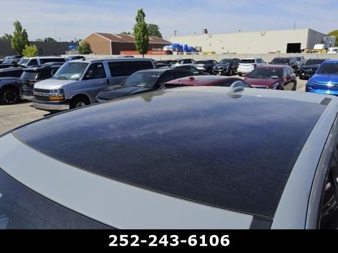 Used 2026 GMC Sierra EV Denali AWD/4WD image 7
