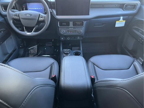 New 2025 Ford Maverick Lariat w/ Black Appearance Package AWD/4WD image 16