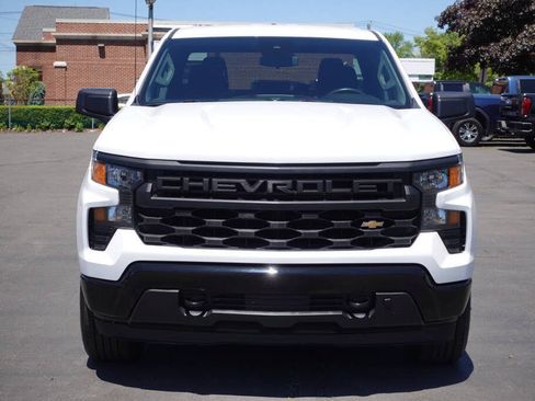 Used 2022 Chevrolet Silverado 1500 W/T w/ WT Value Package AWD/4WD image 6