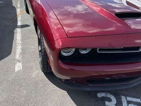 Used 2019 Dodge Challenger R/T w/ Driver Convenience Group RWD image 4