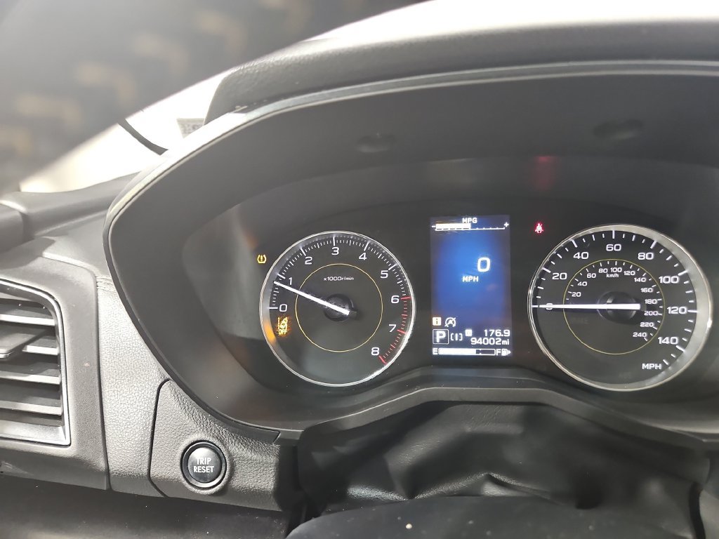 Used 2022 Subaru Crosstrek 2.5i Sport w/ Moonroof Package AWD/4WD image 16