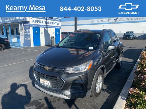 Used 2018 Chevrolet Trax LT image 1