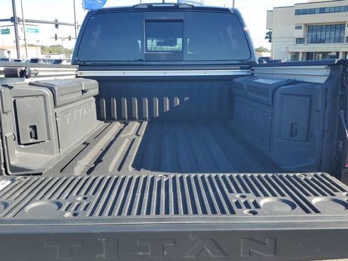 Used 2023 Nissan Titan Platinum Reserve w/ Moonroof Package image 11