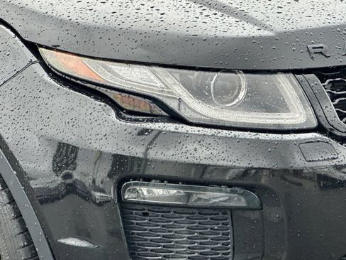 Used 2019 Land Rover Range Rover Evoque HSE Dynamic image 12