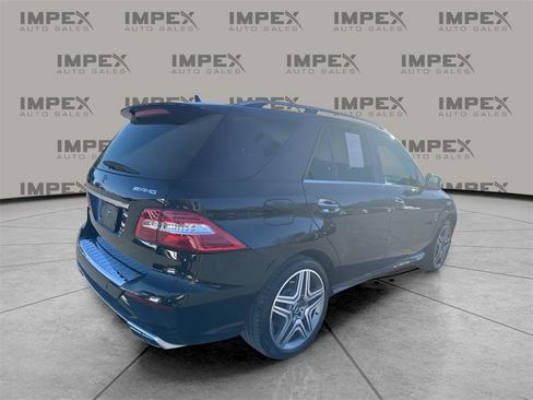 Used 2015 Mercedes-Benz ML 63 AMG 4MATIC image 5