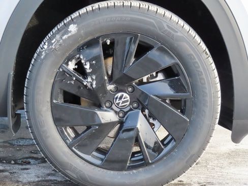 New 2026 Volkswagen Atlas SE AWD/4WD image 14