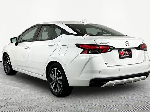 Certified 2023 Nissan Versa SV FWD image 4