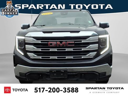 Used 2024 GMC Sierra 1500 SLE image 3