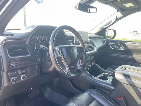 Used 2021 Chevrolet Suburban RST w/ Luxury Package image 10