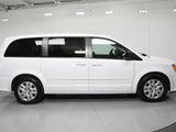 Used 2017 Dodge Grand Caravan SE w/ Power Window Group image 5
