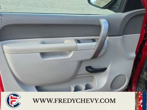 Used 2010 GMC Sierra 1500 W/T w/ Work Truck Plus Package RWD image 10