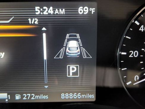 Certified 2022 Nissan Kicks SV image 26