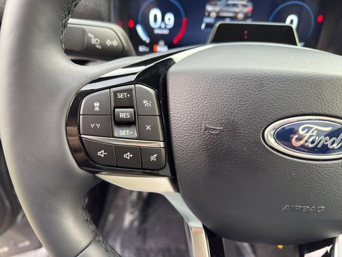 New 2026 Ford Explorer Platinum w/ LUX Leather Package image 17