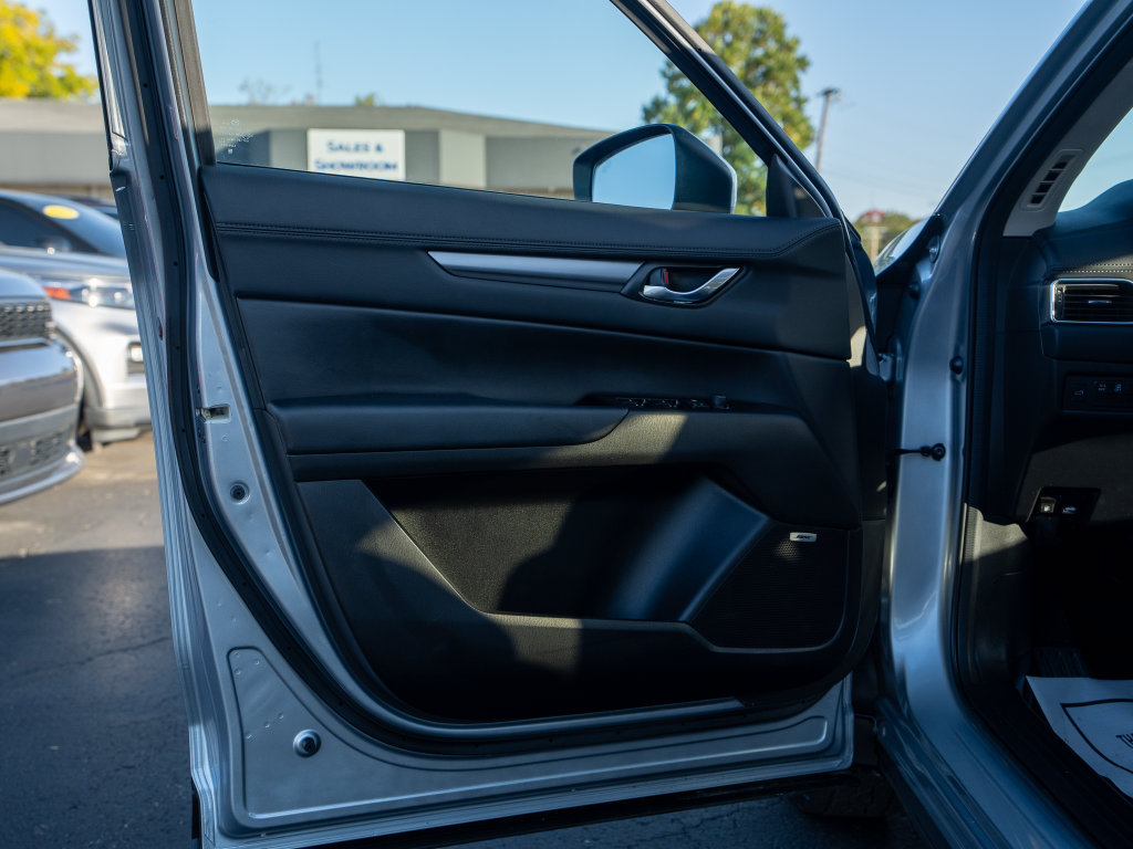 Used 2020 MAZDA CX-5 Touring AWD/4WD image 10
