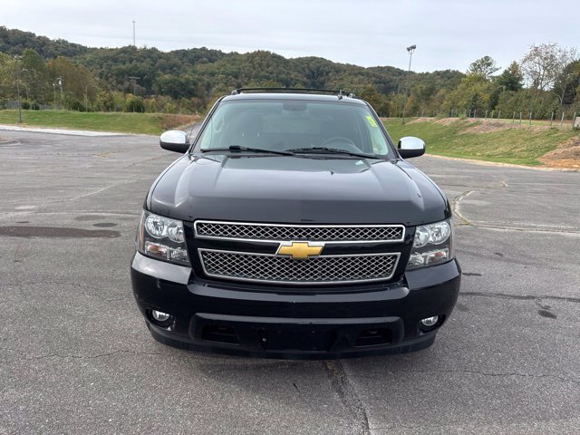 Used 2013 Chevrolet Avalanche LS w/ All-Star Edition AWD/4WD image 3