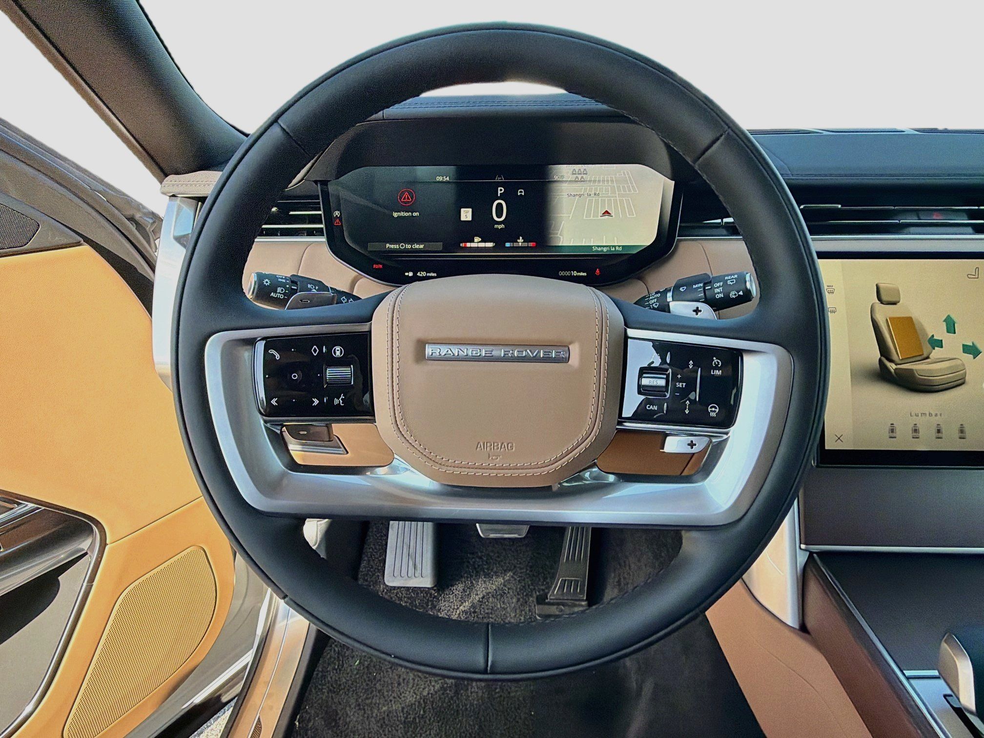 New 2026 Land Rover Range Rover Long Wheelbase SE AWD/4WD image 41