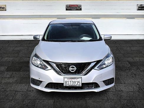 Used 2019 Nissan Sentra S FWD image 2