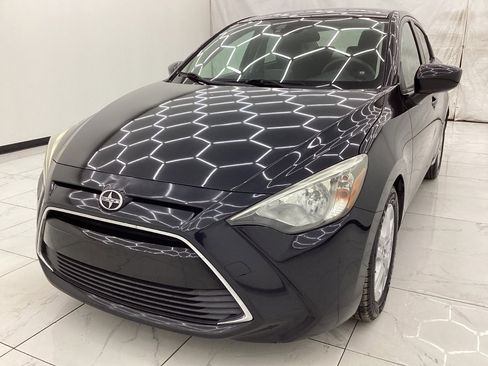 Used 2016 Scion iA image 1
