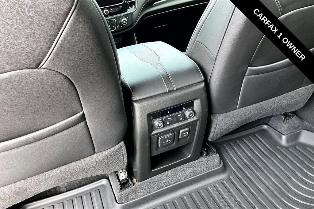 Used 2023 Chevrolet Traverse Premier w/ Redline Edition FWD image 15