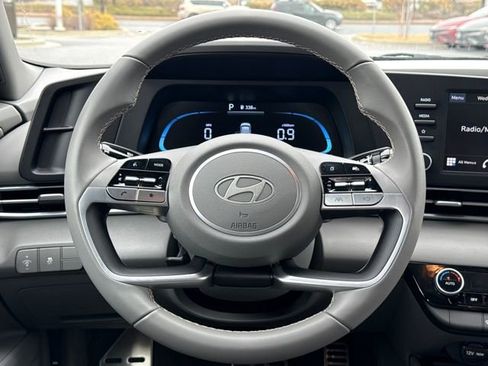 Certified 2025 Hyundai Elantra Sport image 14