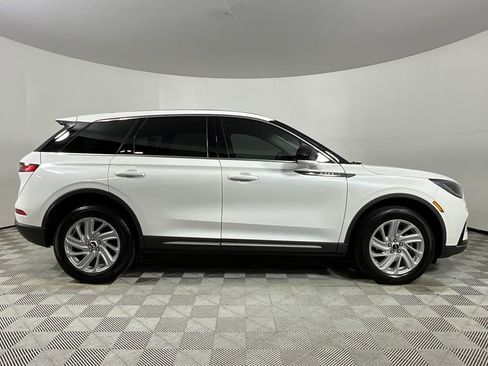 Used 2023 Lincoln Corsair FWD image 5