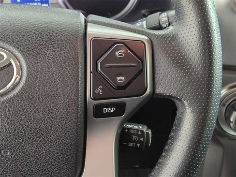 Used 2015 Toyota 4Runner SR5 image 29