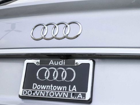 Used 2022 Audi Q5 2.0T Premium Plus image 11