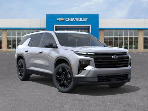 New 2027 Chevrolet Traverse LT w/ Midnight/Sport Edition FWD image 7