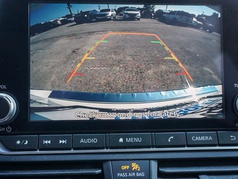 Used 2022 Nissan Altima 2.5 SR image 23