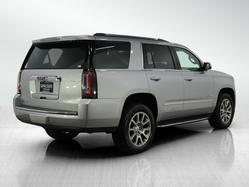 Used 2018 GMC Yukon Denali image 5