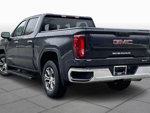 Used 2024 GMC Sierra 1500 SLT image 11