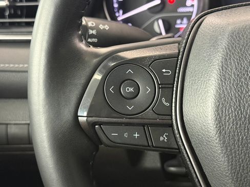 Used 2023 Toyota Camry SE FWD image 12