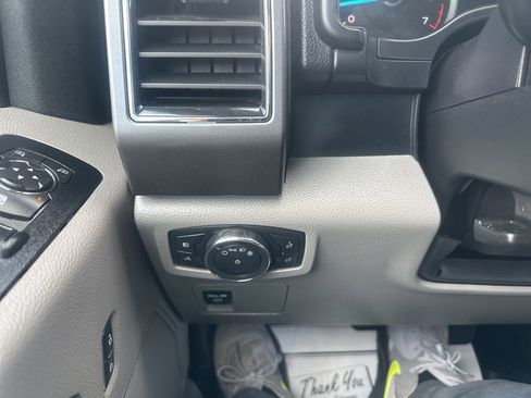 Used 2018 Ford F150 XLT w/ XTR Package AWD/4WD image 28