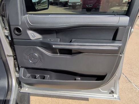 Certified 2024 Ford Expedition XLT RWD image 22