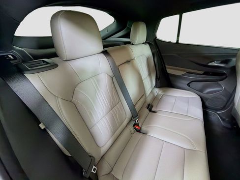 Used 2024 Buick Envista Avenir image 28