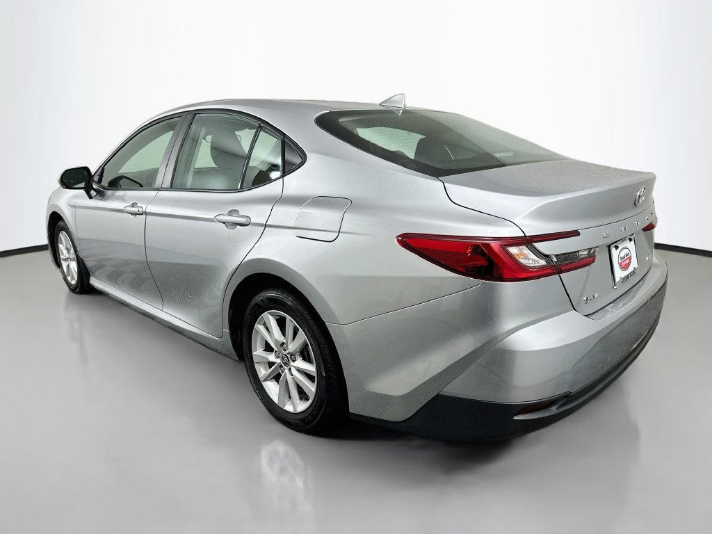 Certified 2025 Toyota Camry LE FWD image 7