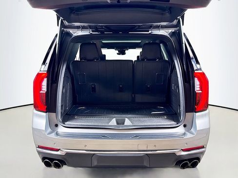 Certified 2025 GMC Yukon Denali Ultimate image 27