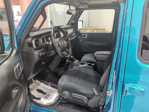 Used 2020 Jeep Wrangler Unlimited Sport S AWD/4WD image 15