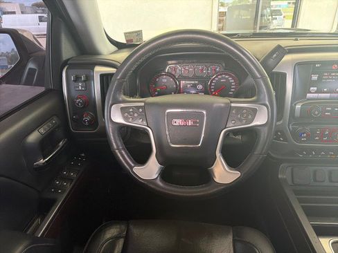 Used 2015 GMC Sierra 1500 SLT w/ SLT Crew Cab Value Package image 22