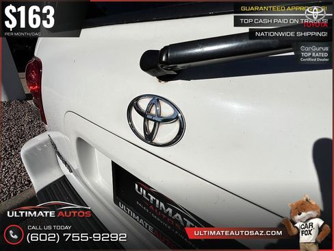 Used 2005 Toyota Sequoia SR5 AWD/4WD image 22