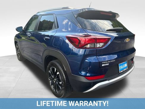 Used 2023 Chevrolet TrailBlazer LT FWD image 4