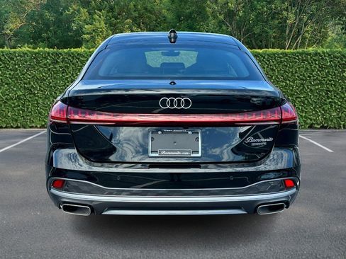 Used 2025 Audi A5 2.0T Premium Plus w/ Premium Plus AWD/4WD image 4