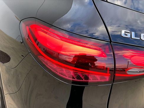 Certified 2026 Mercedes-Benz GLC 300 image 14