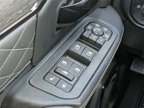 New 2026 RAM 2500 Limited image 24