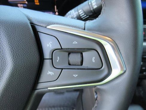 Used 2024 Chevrolet TrailBlazer LT w/ LT Cold Weather Package image 22