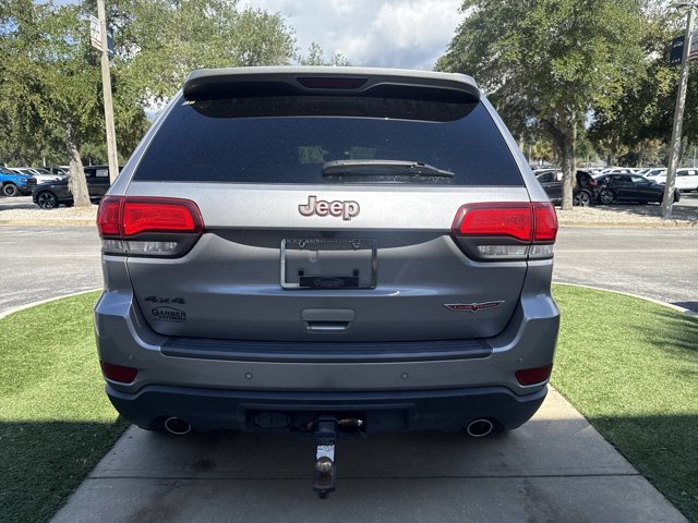 Used 2019 Jeep Grand Cherokee Trailhawk AWD/4WD image 3