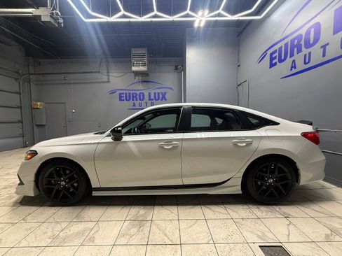 Used 2024 Honda Civic Si image 4