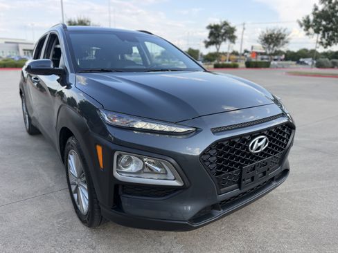 Used 2021 Hyundai Kona SEL FWD image 1